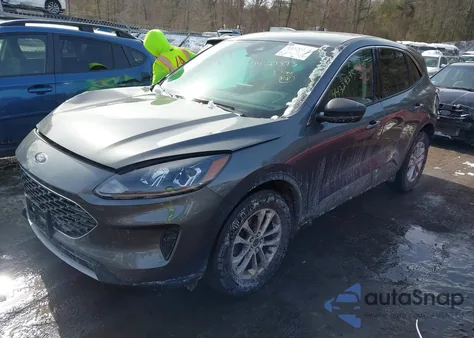 2022 Ford Escape Se z USA, uszkodzony, nr VIN 1FMCU9G62NUB45567
